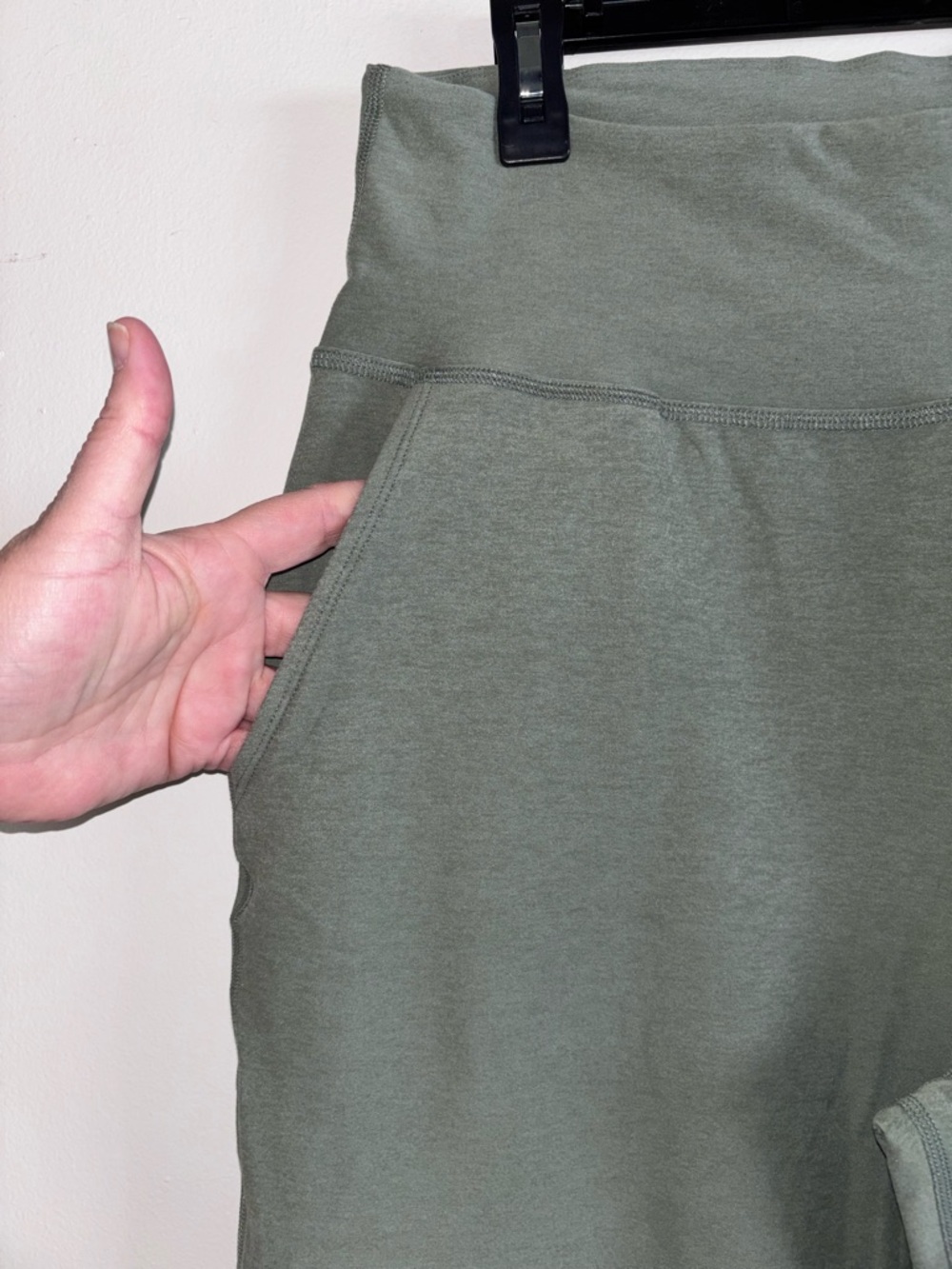 NWT Beyond Yoga Olive Green Flare Leg Laid Back Pant Sz L - Picture 8 of 13